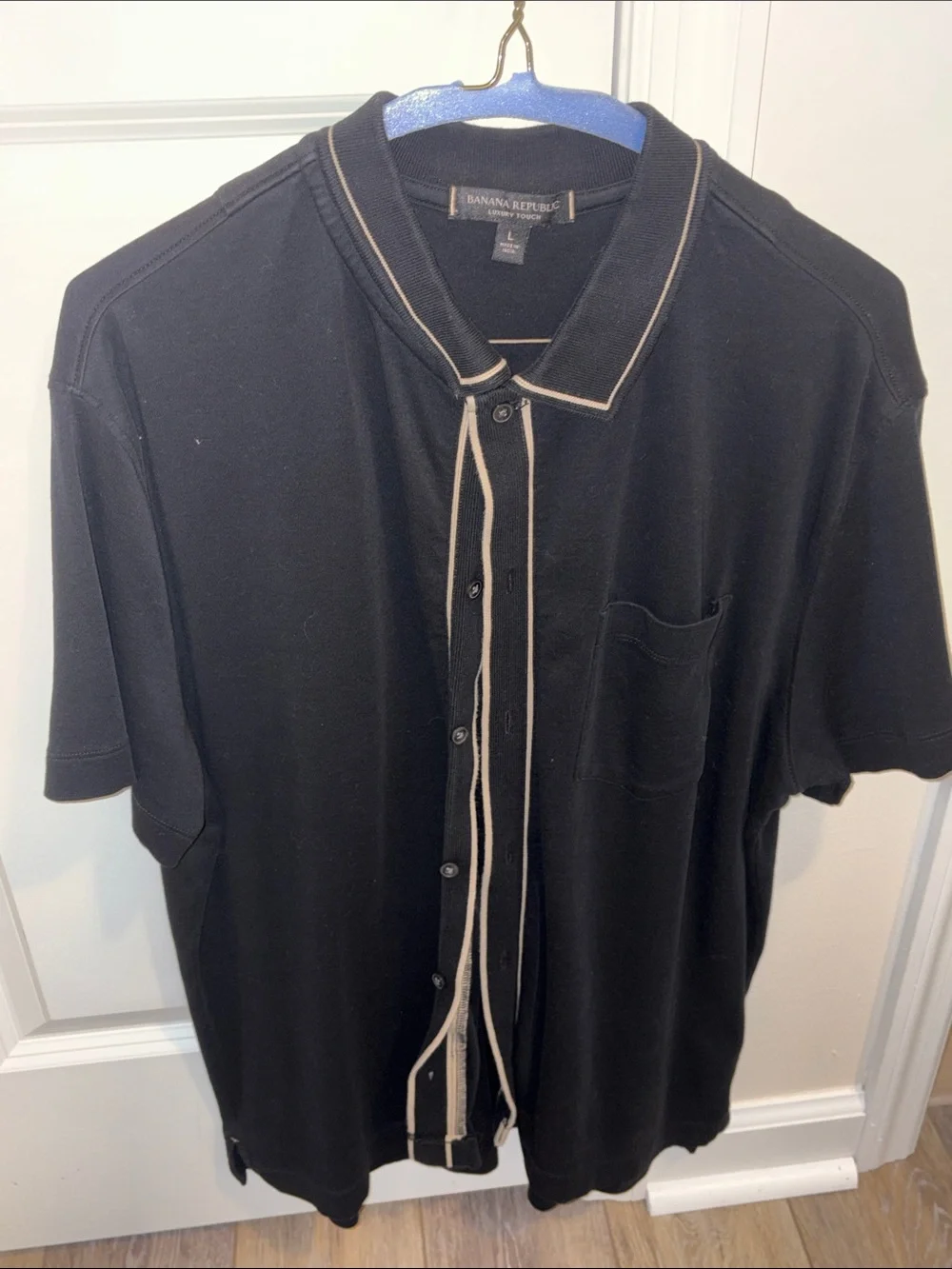 Banana Republic Black Short-Sleeve Button-Down with Beige Contrast Trim